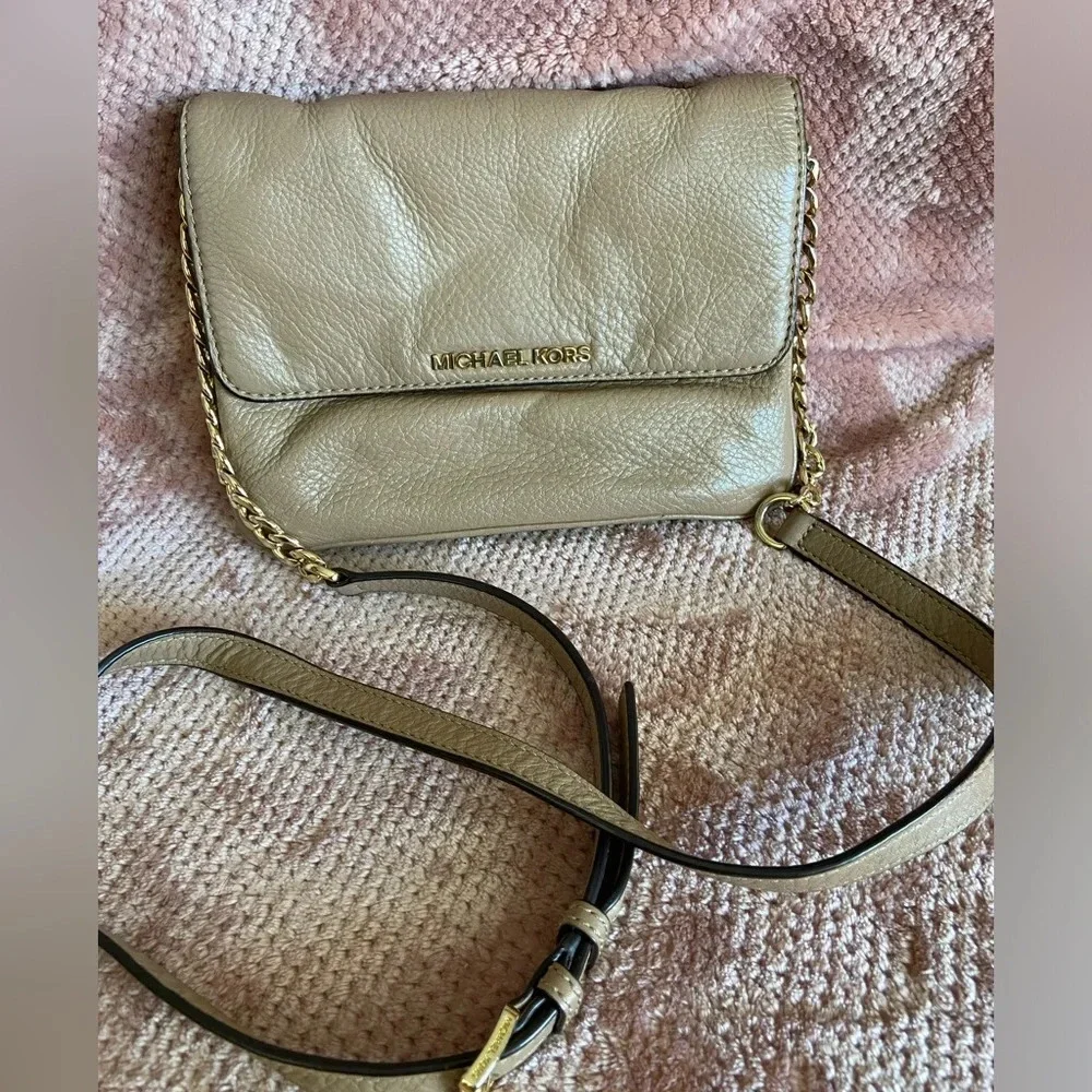 Michael Kors Bedford Double Gusset Large Crossbody Bag,  Soft Pink Tan & Gold
